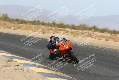 media/Apr-10-2022-SoCal Trackdays (Sun) [[f104b12566]]/Turn 7 Inside (1025am)/